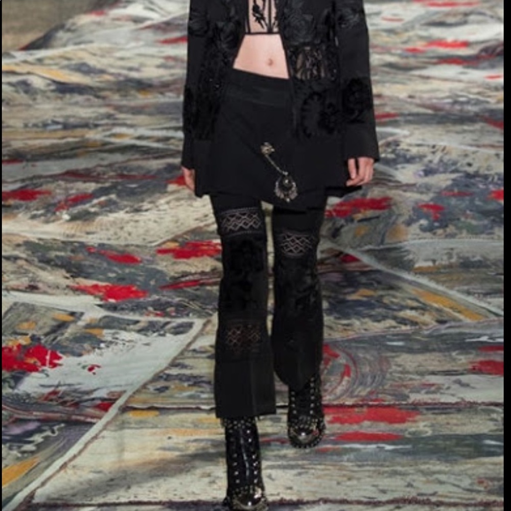 NWT Alexander McQueen black lace show pants